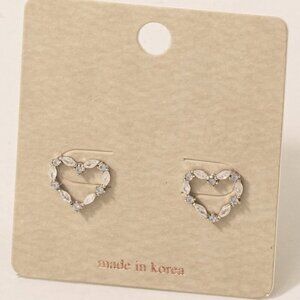 FABLE SILVER HEART STUD EARRINGS